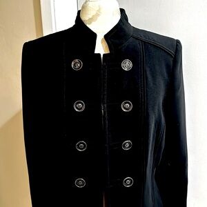 Tahari Arthur S Levine Black Jacket Mandarin Collar Large Buttons Hook Eye